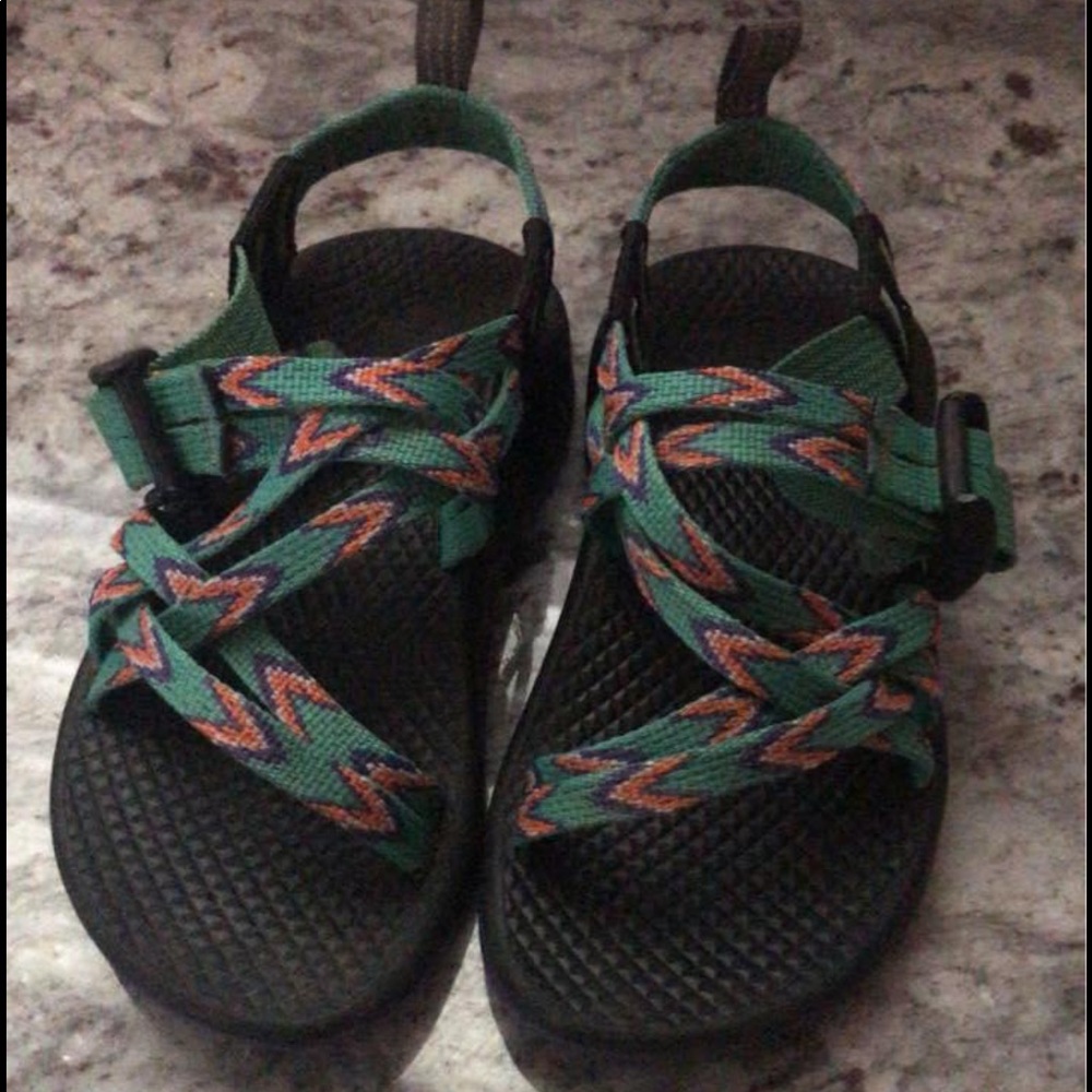 Toddler size 10 chacos